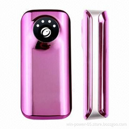 USB Battery Chargers with 5,000mAh High Capacity Li-ion Battery, Simple Design but Good Quality